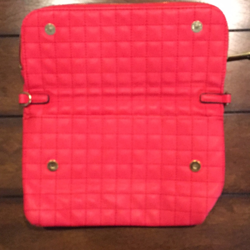 Jessica Simpson Clutch Purse - Picture 5 of 8